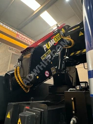 رافعات شاحنات قابلة للطي من Puma Crane