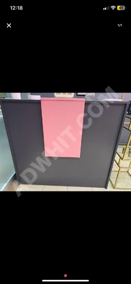 طاولة استقبال