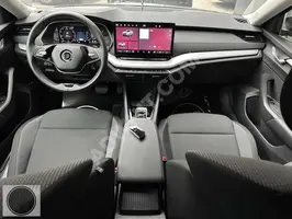 SKODA OCTAVIA 1.5Mhev PREMIUM 2024 model, flawless - blinds - heating.