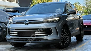 VW TIGUAN 1.5e-TSI ELEGANCE model 2024 - Panoramic roof + Massage feature + IQ lighting + Autonomous driving systems
