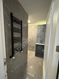 TİAMO'DAN SIFIR  BİNADA 2+1 2 KAT ASANSÖRLÜ OTOPARKLI  DARPHANEDE