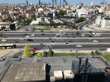 E-5 YENİ SAHRA METRO DURAĞI YANINDA 2500 m² KOMPLE KİRALIK BİNA görsel 4