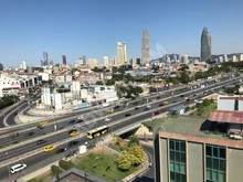 E-5 YENİ SAHRA METRO DURAĞI YANINDA 2500 m² KOMPLE KİRALIK BİNA görsel 7
