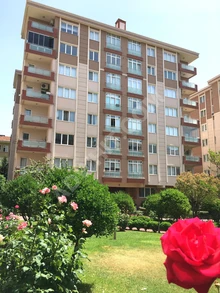 ÜSKÜDAR BULGURLU ÖZYENER DETAY SİTESİ'NDE SATILIK 3+1 DAİRE görsel 2