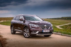 Renault Koleos: Renault'un Öncü SUV Modelinde Modern Tasarım ve Gelişmiş Teknolojiler