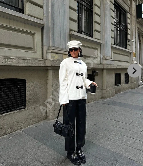 Zara Bayan kışlık kısa ceket