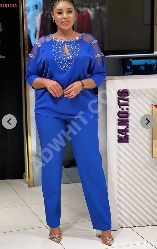 Strass detaylı pantolon ve kazak takımı