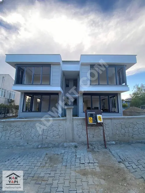 KONFOR CİTY 4 VİLLASI