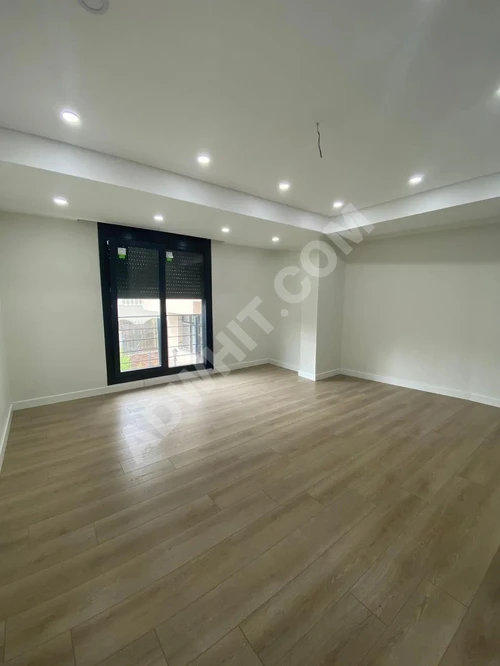 BÜYÜKÇEKMECE CELALİYE'DE SATILIK 5+2 ULTRA LÜX VİLLA