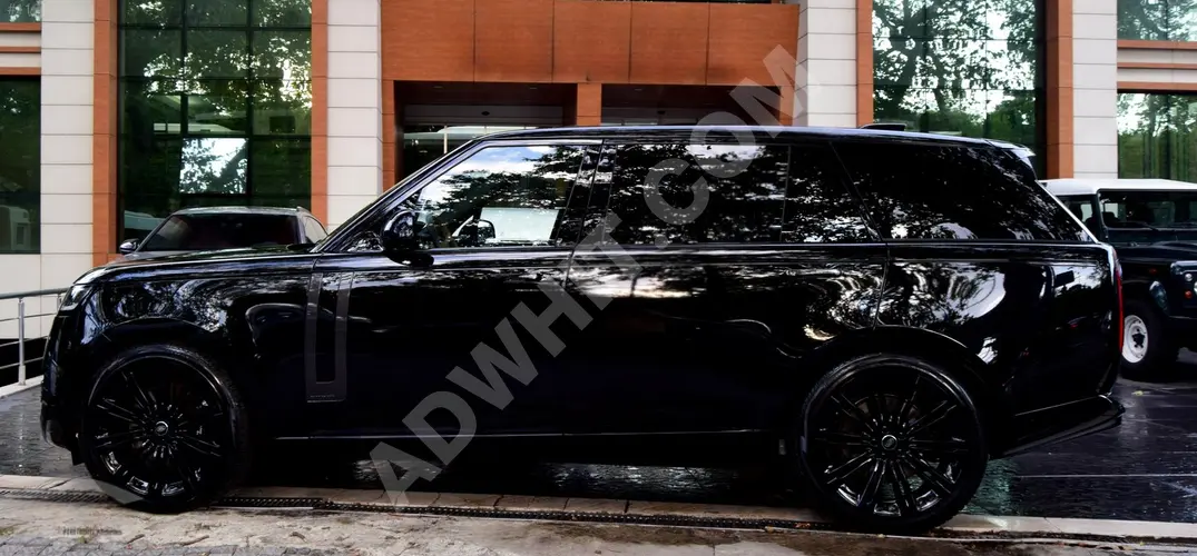PONTE DEN 2024 RANGE ROVER 4.4 V8 P530 AUTOBİOGRAPHY LONG.