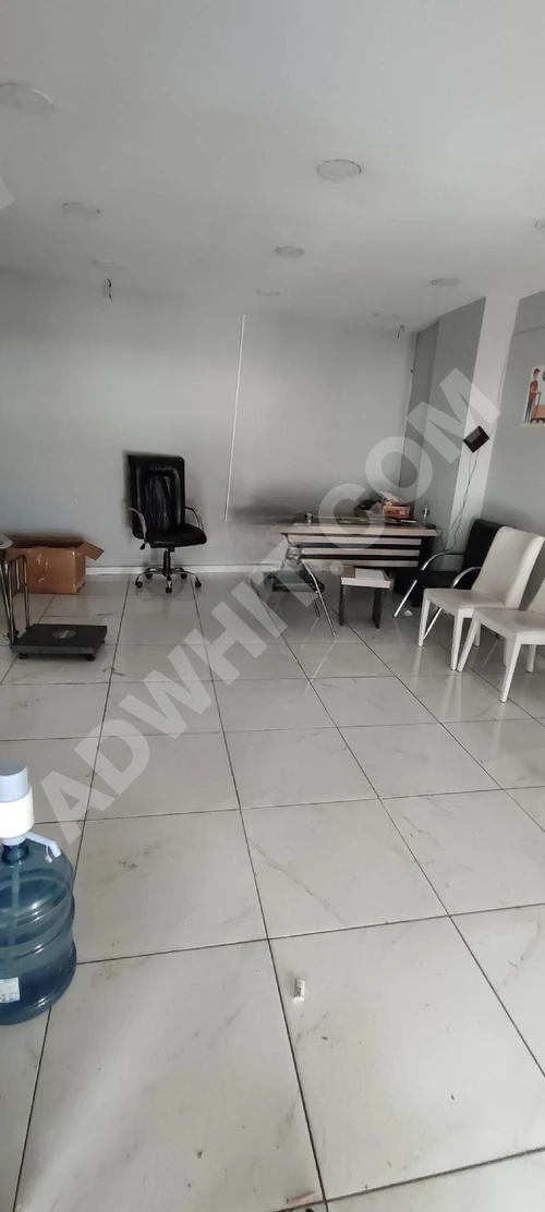Kumkapı Katip Kasım Mahallesi Karakol Sokakta Kiralık Yüksek Giriş Ofis