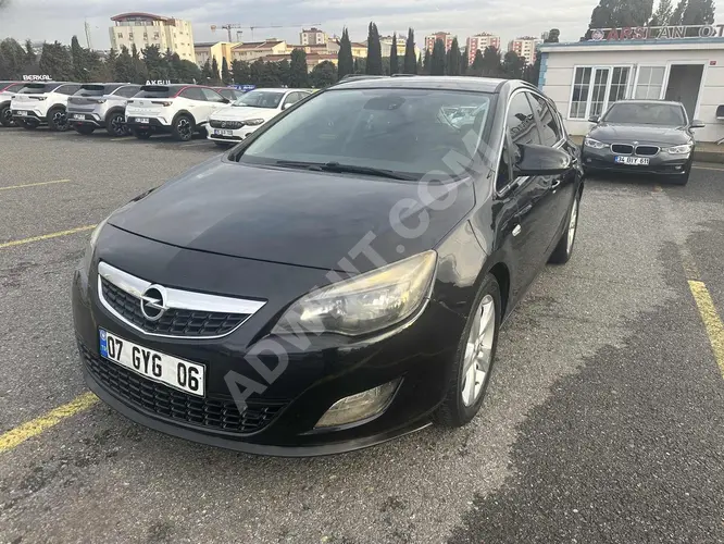 2012 OPEL ASTRA J KASA 1.3 CDTI SPORT