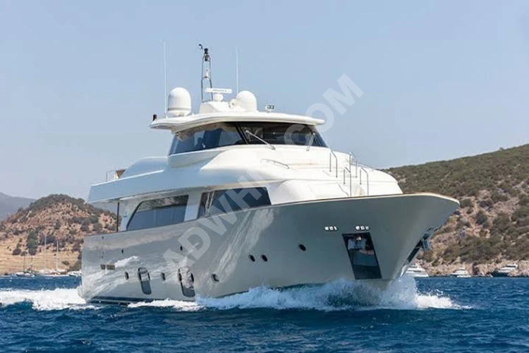  FERRETTI CUSTOM LINE NAVETTA 26 2008