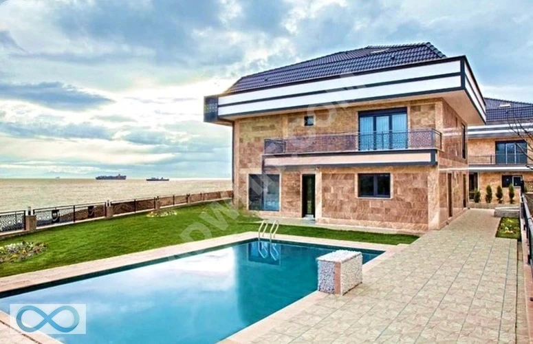 SONSUZ YAPI'DAN FULL DENİZ MANZARALI 6+2 MARİNADA VİLLA