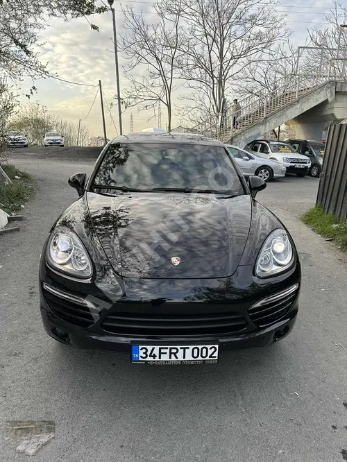 BAYRAMTEPE OTODAN HATASIZ PORSHE CAYENNE 3.0 DİESEL