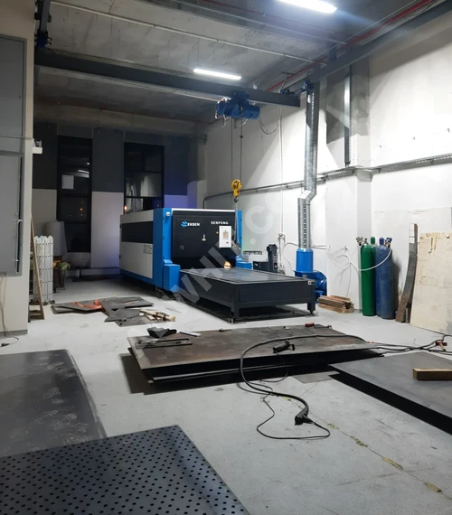 Senfeng 6kw 1.500x3.000 Çift Tabla Fiber Lazer Kesim Makinemizin 
