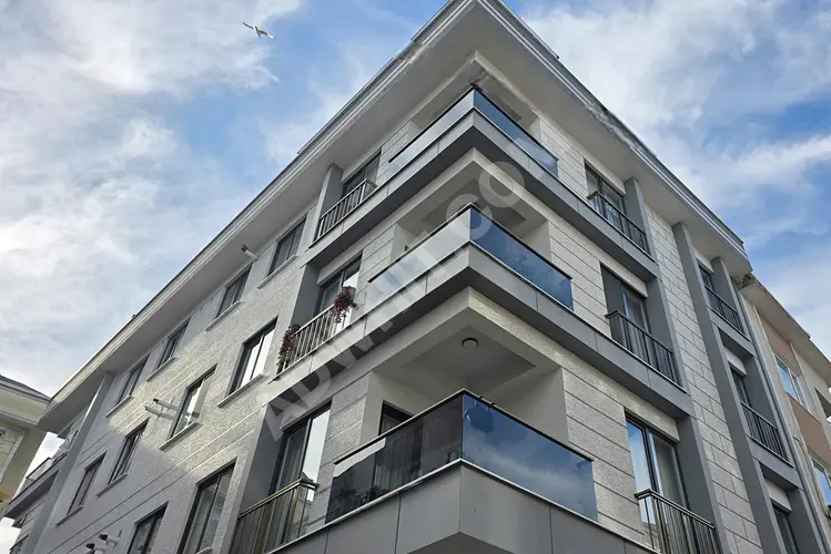 Atlas'tan,Gümüşpala'da, 4+1, 190m2, Çift Girişli, Yüksek Tavanlı