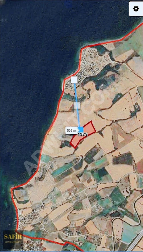 ÇANAKKALE LAPSEKİ'DE DENİZE 250 M MESAFEDE 25 DÖNÜM TARLA