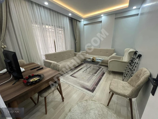 TAŞTAN EMLKATAN 75m FULL EŞYALI YENİ BİNADA KİRALIK DAİRE