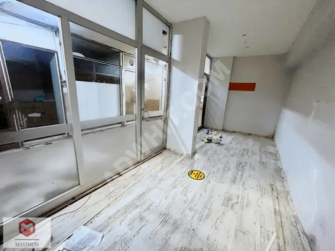 B.KÖY/CEVİZLİK'TE MERKEZİ KONUMDA İŞ HANINDA OFİS DÜKKAN MAĞAZA