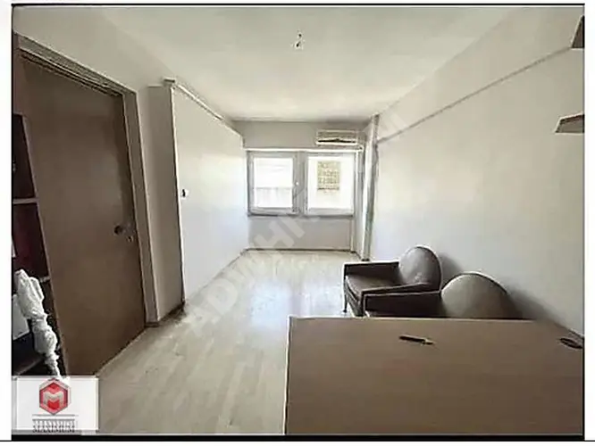 B.KÖY/CEVİZLİK'TE İSTANBUL CAD. ÜZERİ ASANSÖRLÜ İŞ HANINDA OFİS