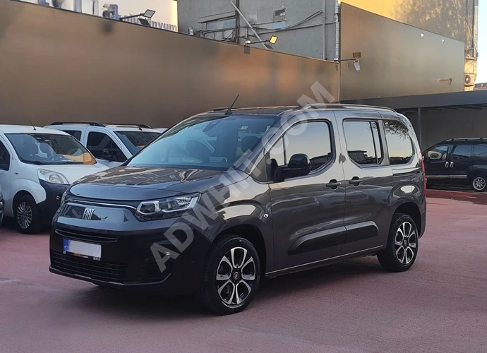 KREDİ İMKANI CAM TAVANLI - 2024 FIAT DOBLO COMBİ OTOMATİK