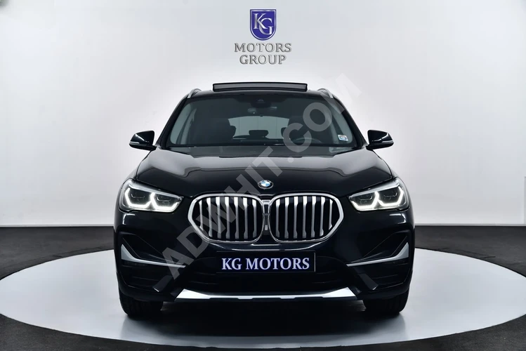 2022 BMW X1 116D S DRİVE ULTİMATE EDİTİON X LİNE HATASIZ BOYASIZ