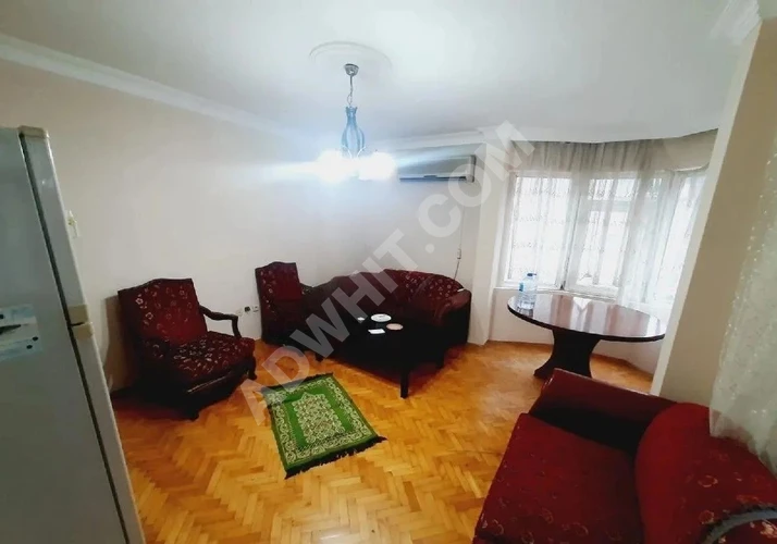 Ambarlıda Güzel Konumda Köşe Başı Satılık 2+1 Birinci Kat Daire Kod:262