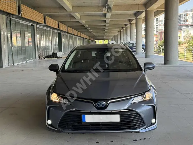 2021.MODEL.62.BİN.KM.DE COROLLA.1.8.HYBRİD.DREAM.PAKET.