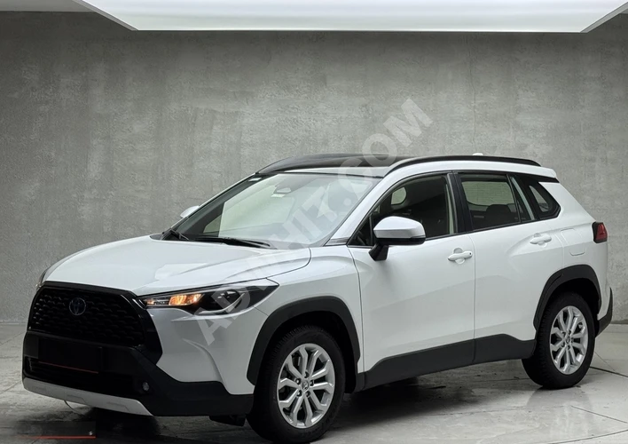 HATASIZ TRAMERSİZ 2023 COROLLA CROSS 1.8 HYBRID 1.79 KREDİ