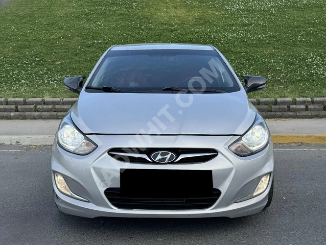 AUTO EFE'DEN 175.000 PEŞİN İLE EXTRALI ACCENT BLUE ÇIKMA