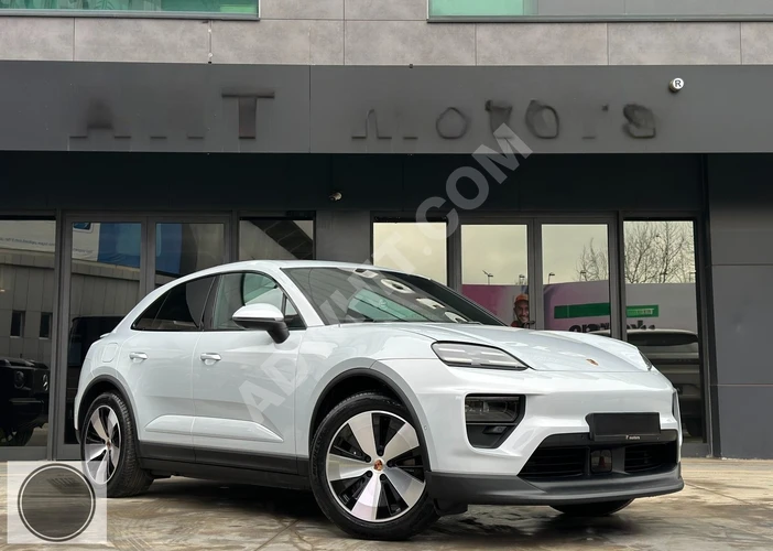 BAYİ 2024 PORSCHE MACAN4 SPORT CHRONO+BOSE+YOLCU EKRAN+CAM TAVAN