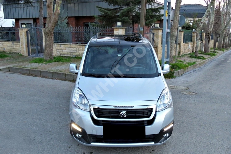 ZORLU AUTO PEUGEOT PARTNER 1.6 BlueHDİ ZENİTH CAM TAVANLI