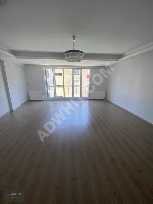 DENİZKÖŞKLER DE ÇAVUŞOĞLU SOKAK TA 3+1 200 M2 KİRALIK LÜX DAİRE