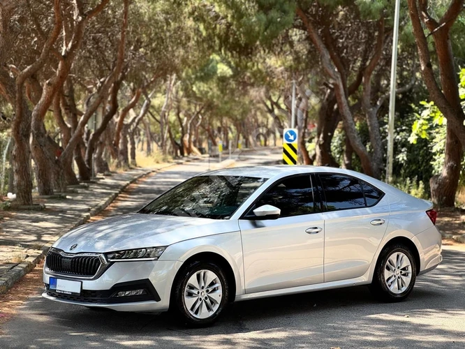 2024 YENİ KASA 38 BİN KM OCTAVİA 1.0 TSI E-TEC ELİTE HYBRİD