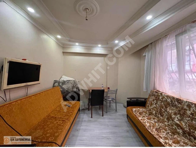 IŞIK'TAN YÜRÜYÜŞ YOLUNA YAKIN SATILIK 6 YILLIK 2+1 DAİRE