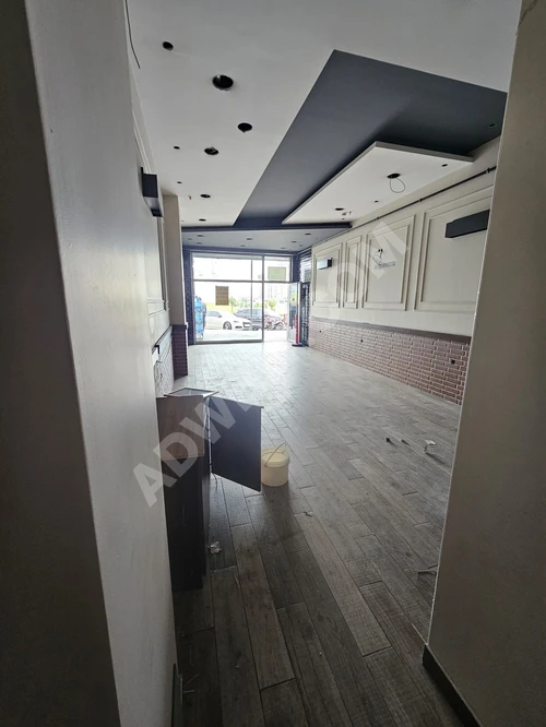 Mavera 2'de satılık dükkan, meydan manzaralı, zemin kat alanı 125.