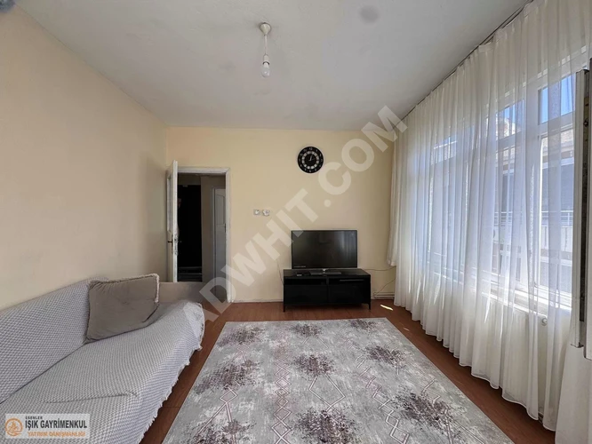 IŞIK EMLAK GÜVENCESİYLE DAVUTPAŞA'DA SATILIK 2+1 DAİRE
