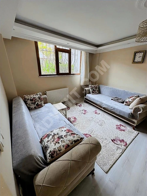 Küçükçekmece Cumhuriyet mh.Eşyalı kiralık bahçekatı