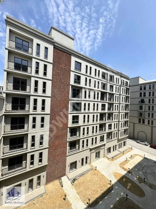 MEYDAN ARDIÇLI'DA BÜYÜK TİP 1+1 SATILIK DAİRE