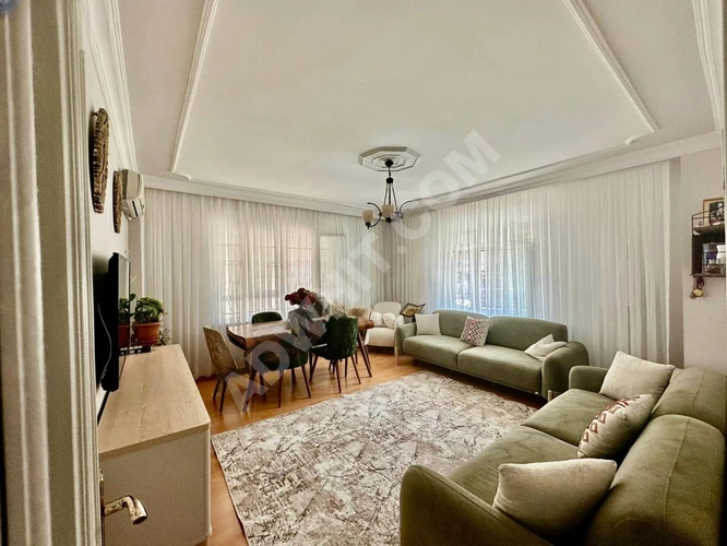 NECİP FAZIL PARKI KARŞISI 20 YILLIK 3+1 SATILIK