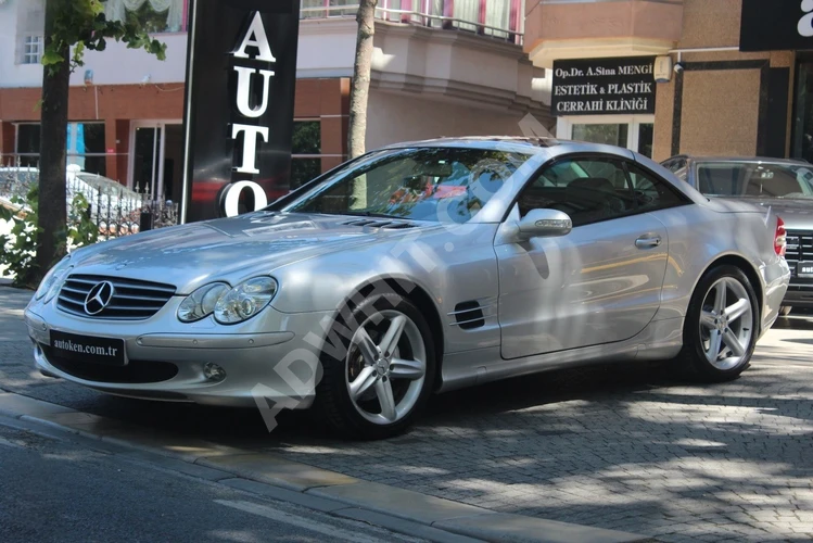 autoken 2003 MERCEDES R230 SL 350 CAM TAVANLI BOYASIZ