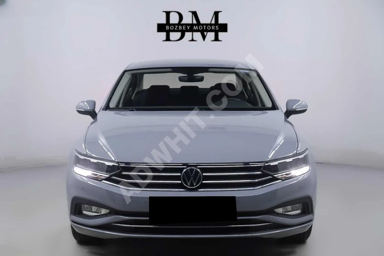BOZBEY'DEN 2022 MODEL PASSAT DSG+YENİ LOGO+DİJİTAL KILİMA+VS.