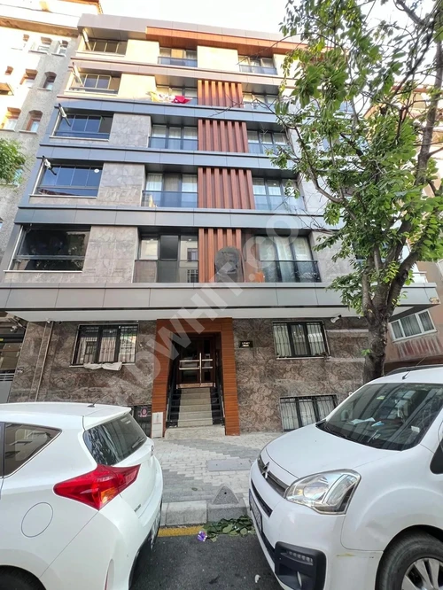 Bahçelievler'de Satılık 2+1 Ara Kat Sıfır Daire Basın Sitesi Çamlı Kahveye Yakın