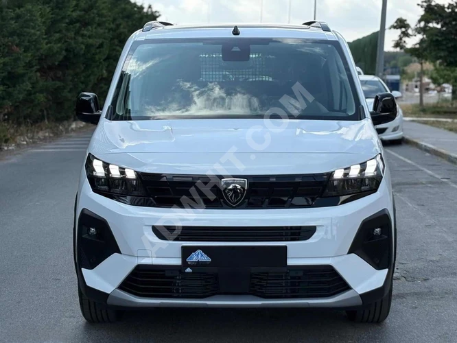 HEMEN TESLİM ADETLİ %0.99 ORAN 36AY VADE 2025 RIFTER GT 0KM'