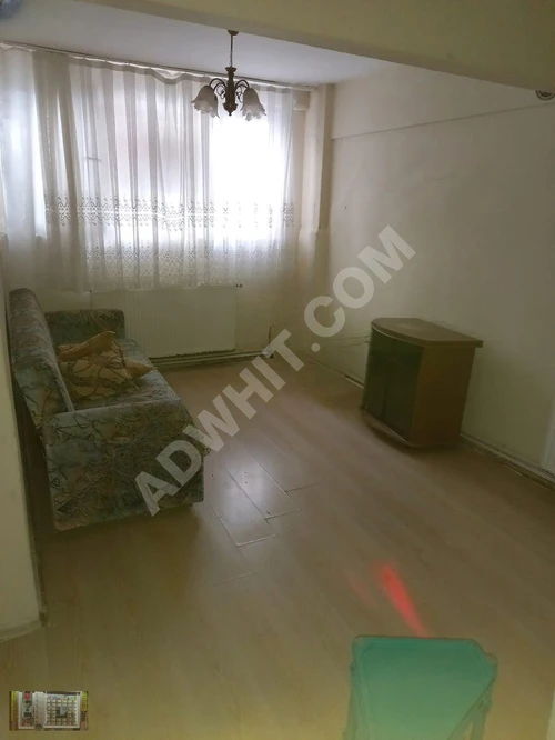 FATİH ÇAPA ŞEHREMİNİDE 2+1 BAHÇE KATI BOŞ 1.700.000 TL