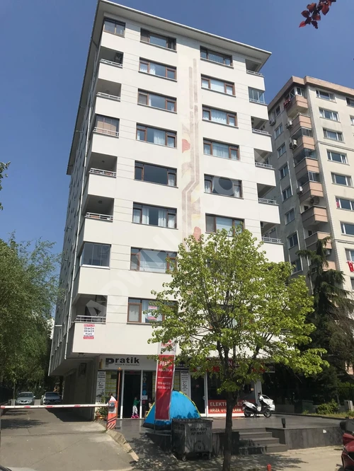 BAYAR CADDESİNDE YEŞİLLİKLERE BAKAN NET 123 M² KİRALIK 3+1 DAİRE