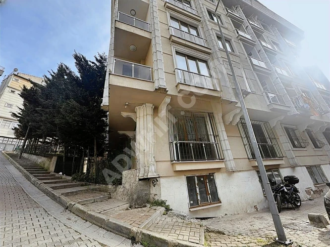 4.LEVENT EMNİYETEVLERDE 3+1 OTOPARKLI BAHÇE KATİ