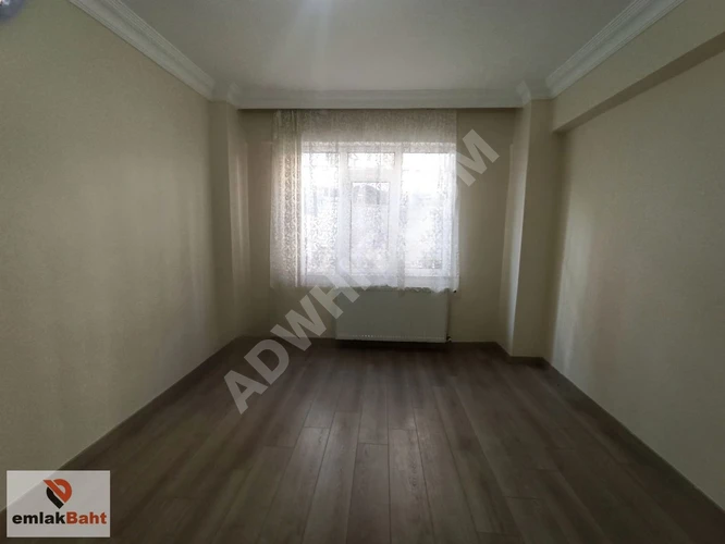 GÜLTEPE'DE METROBÜSE 2DK.2+1 90M FUL YENİLENMİŞ BAHÇELİ DAİRE