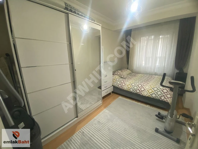 TEVFİKBEY MAHALLESİNDE M.AKSOY CD. ÇOK YAKIN 2+1 80 YÜKSEK GİRİŞ